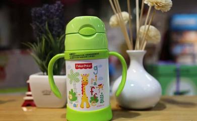 費(fèi)雪8012嬰幼兒吸管保溫杯 寶寶學(xué)飲的好伙伴